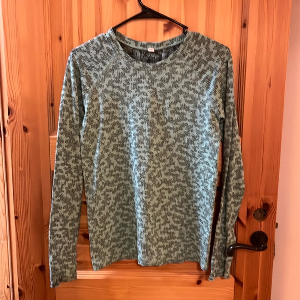 Athleta Momentum Top